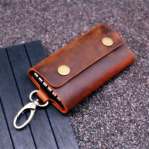 designer wallet keychain